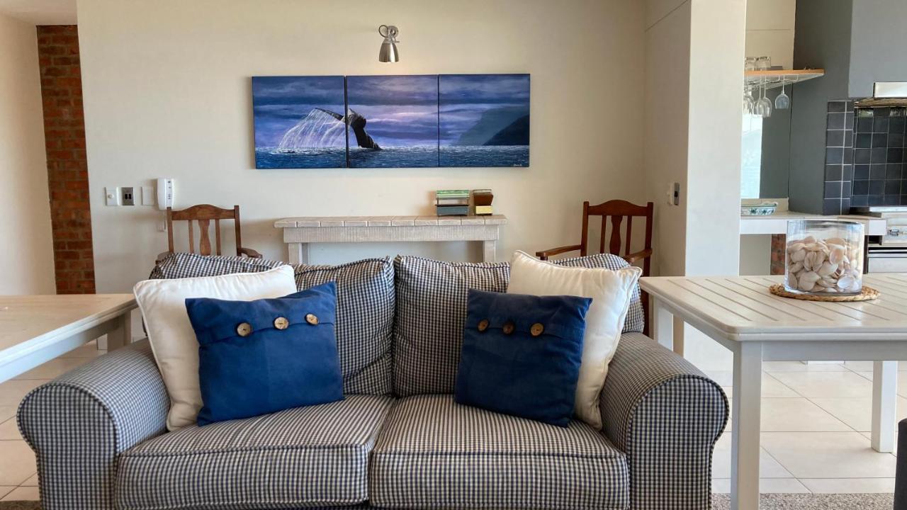 Stylish Holiday Home With Amazing Sea Views プレッテンバーグ・ベイ エクステリア 写真