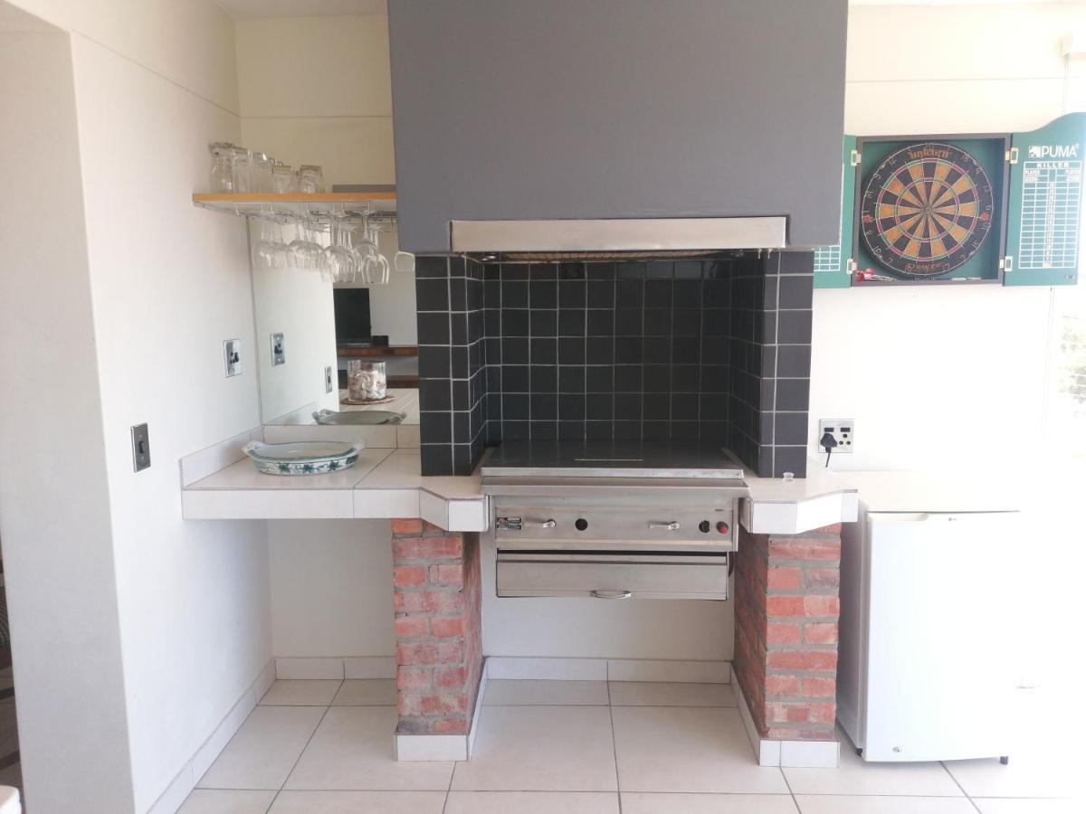 Stylish Holiday Home With Amazing Sea Views プレッテンバーグ・ベイ エクステリア 写真