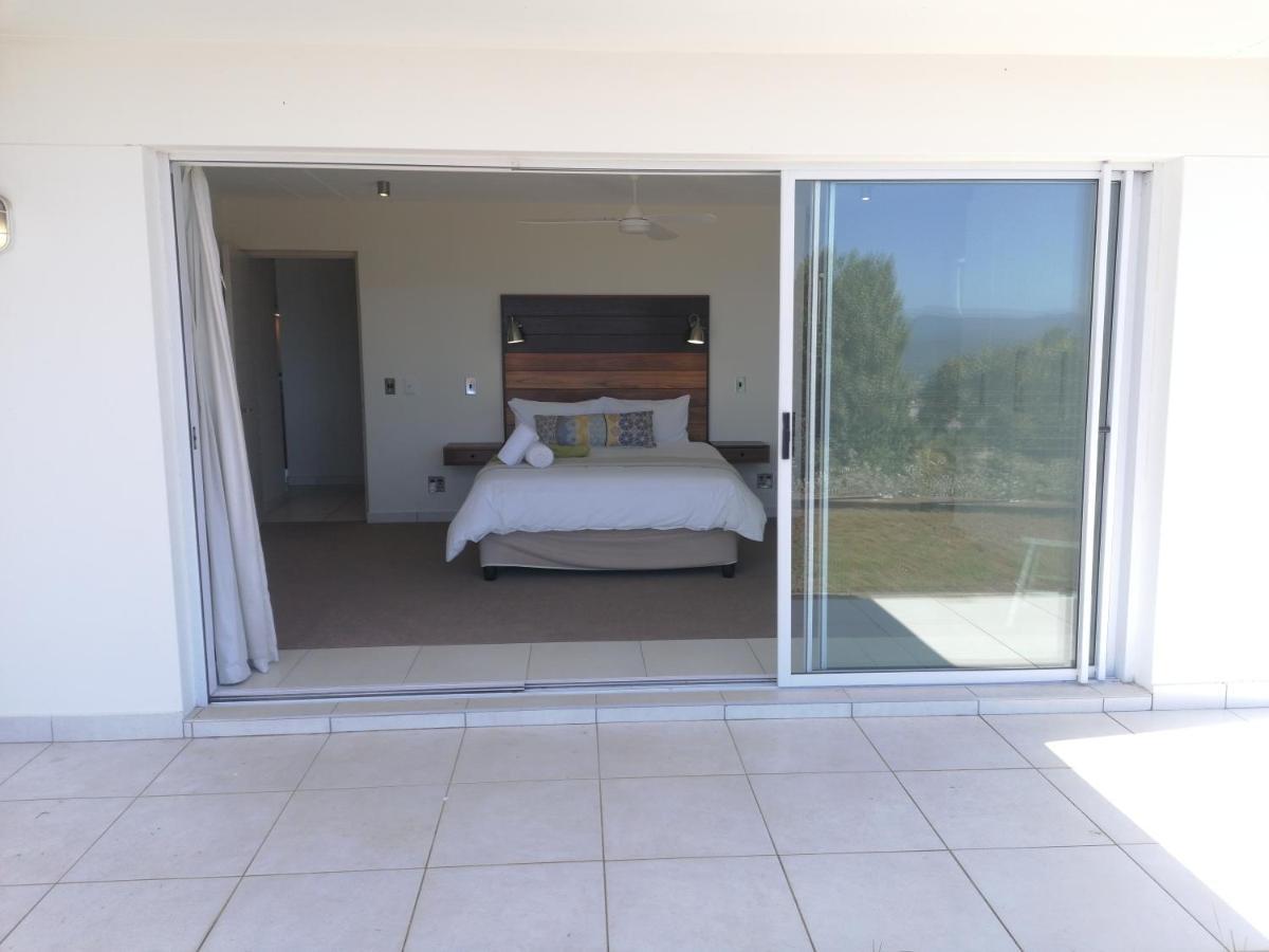Stylish Holiday Home With Amazing Sea Views プレッテンバーグ・ベイ エクステリア 写真