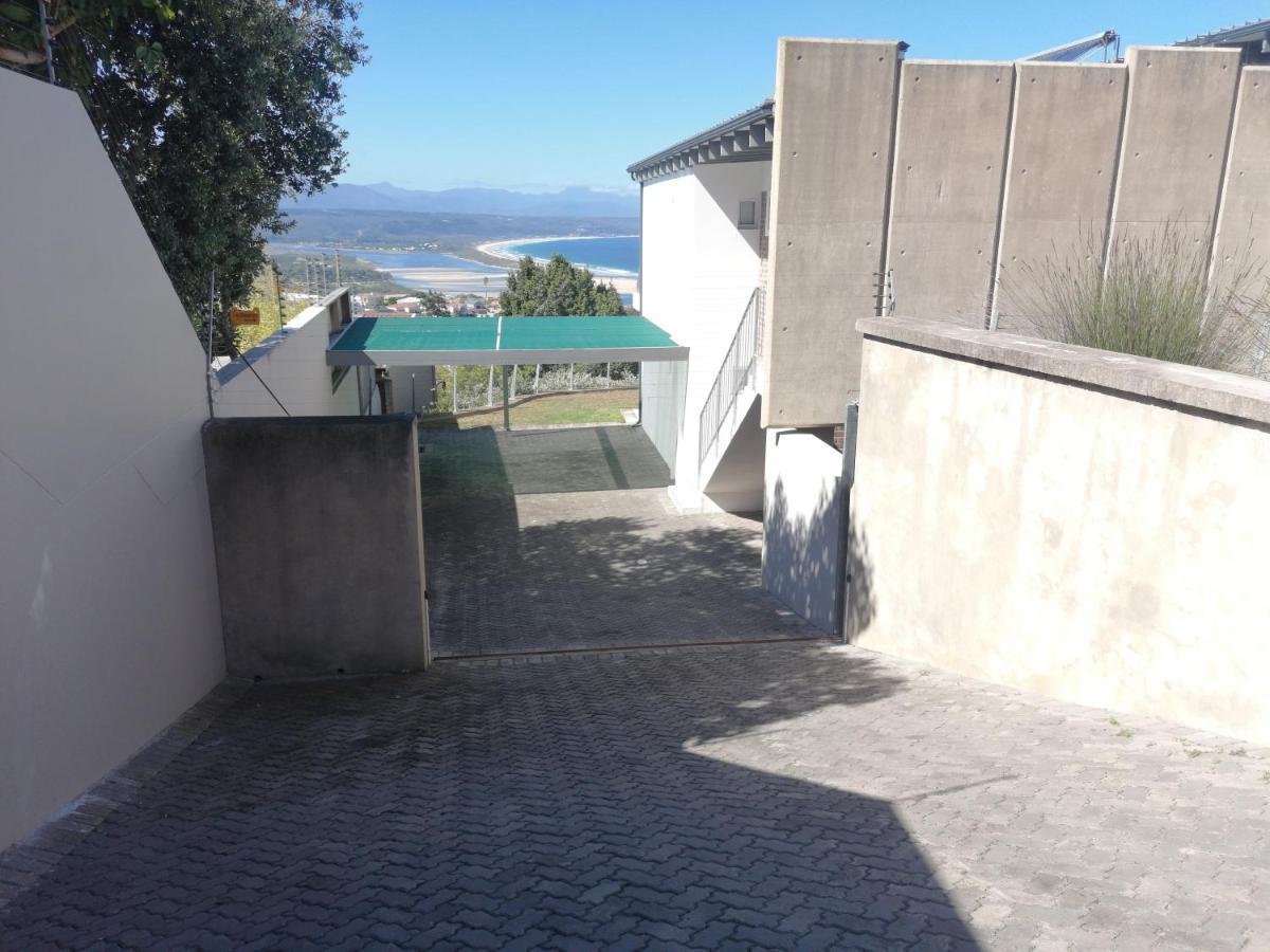 Stylish Holiday Home With Amazing Sea Views プレッテンバーグ・ベイ エクステリア 写真