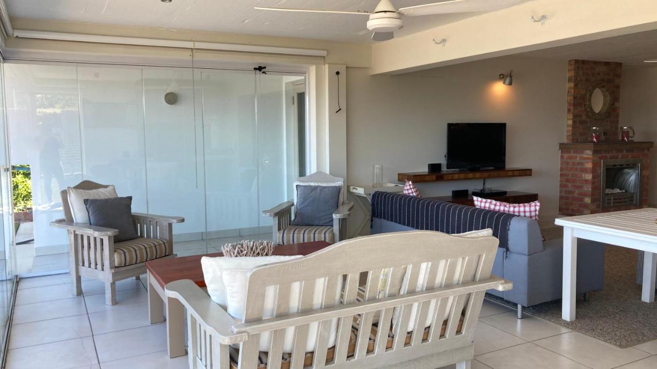 Stylish Holiday Home With Amazing Sea Views プレッテンバーグ・ベイ エクステリア 写真